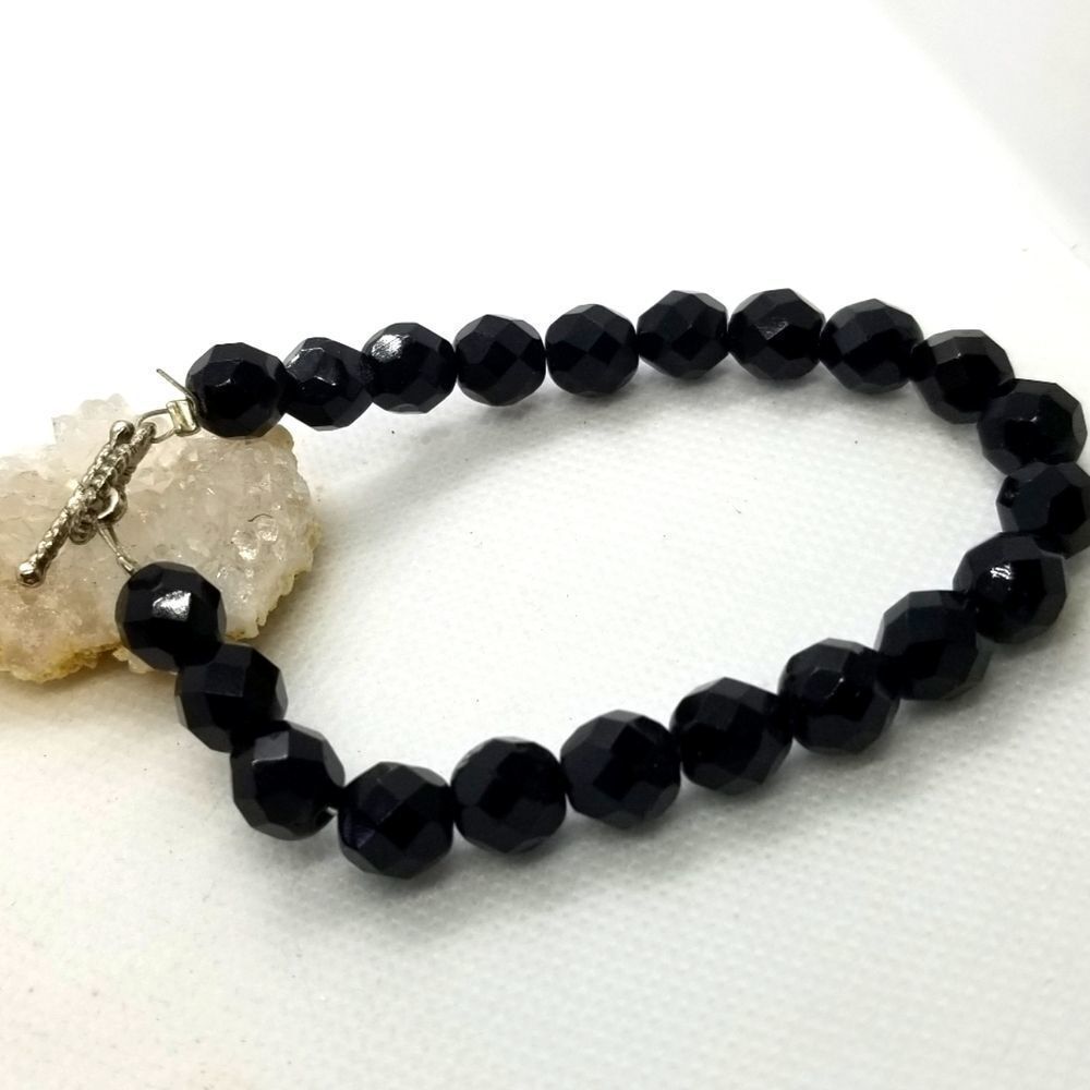 Bead bracelet‎ in onyx black gloss date night out on the town